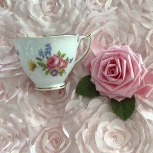 Lovely Melba Bone China England Vintage Floral Cup!